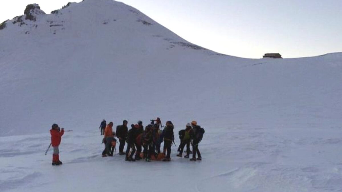 Επιτυχής διάσωση ορειβάτισσας που τραυματίστηκε στον Όλυμπο