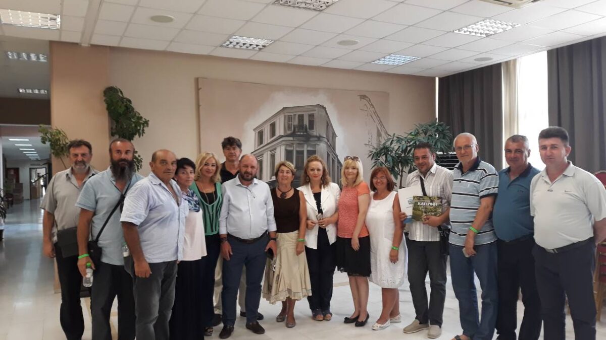 Εθιμοτυπική επίσκεψη αντιπροσωπείας από τη Σερβία στο Δημαρχείο Κατερίνης