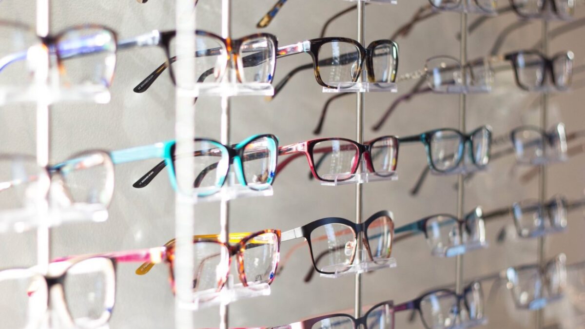 Καταργείται από 1η Οκτωβρίου η προπληρωμή για τα γυαλιά οράσεως – Ποια είναι η νέα διαδικασία