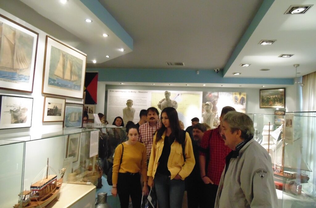 Λιτόχωρο: Μαθητές & καθηγητές του Γυμνασίου ZRINYI MIKLOS Ουγγαρίας στο Ναυτικό Μουσείο