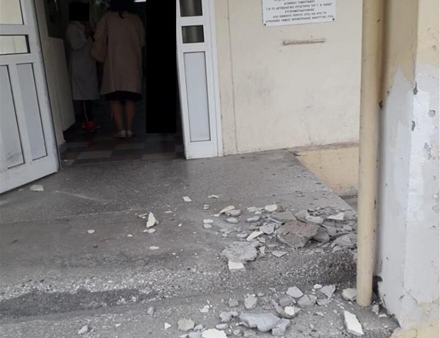 Σοβάδες έπεσαν σε ασκούμενη εργαζόμενη στο Νοσοκομείο Κιλκίς (ΦΩΤΟ)