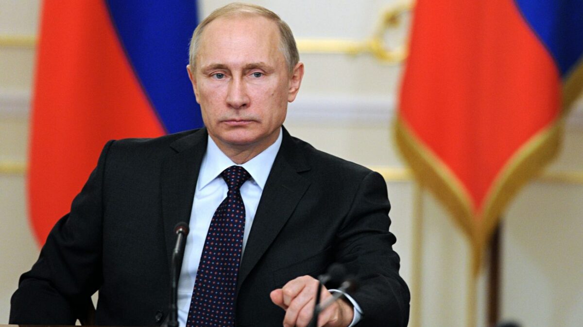 Ο Πούτιν κήρυξε στρατιωτικό νόμο στις κατεχόμενες ουκρανικές περιοχές