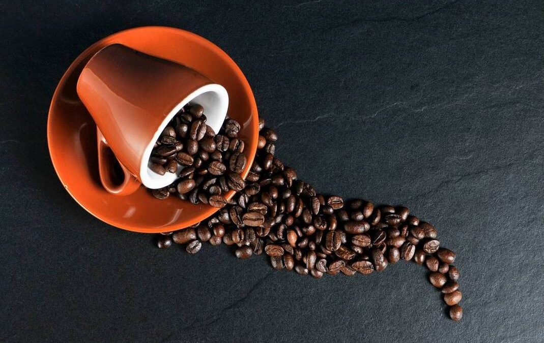 Εκτινάχθηκαν οι διεθνείς τιμές χονδρικής του καφέ – Οι λόγοι