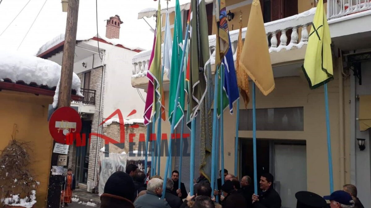 Ο δήμαρχος Κώστας Δημόπουλος κράτησε ένα από τα Σίχνα στο Λιτόχωρο (VIDEO & ΦΩΤΟ)