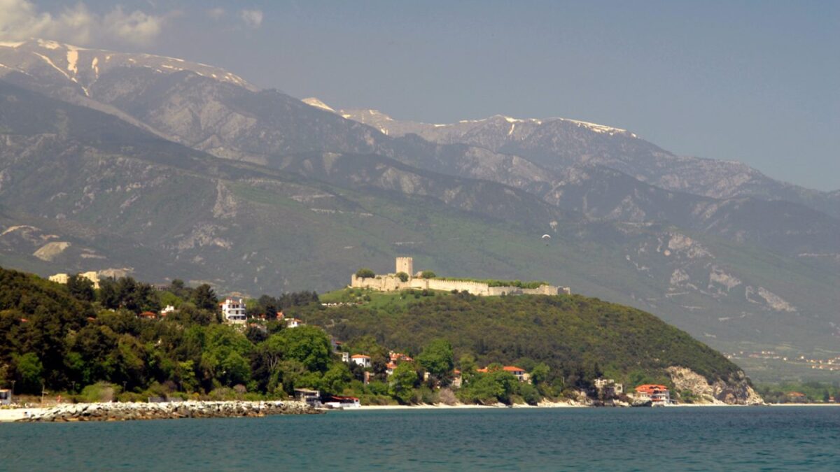 Εξόρμηση στα τουριστικά θέρετρα της Βόρειας Ελλάδας ετοιμάζουν οι φοροελεγκτές