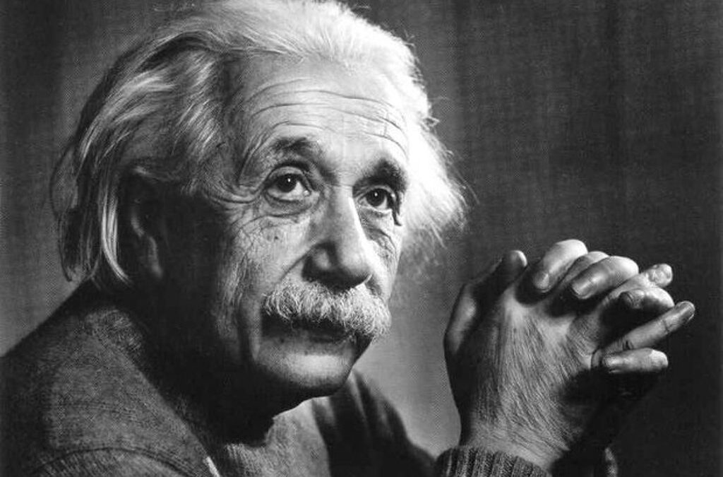 Σαν σήμερα γεννήθηκε ο Αϊνστάιν: «Το σχολείο είναι καψόνι για ανεγκέφαλους»