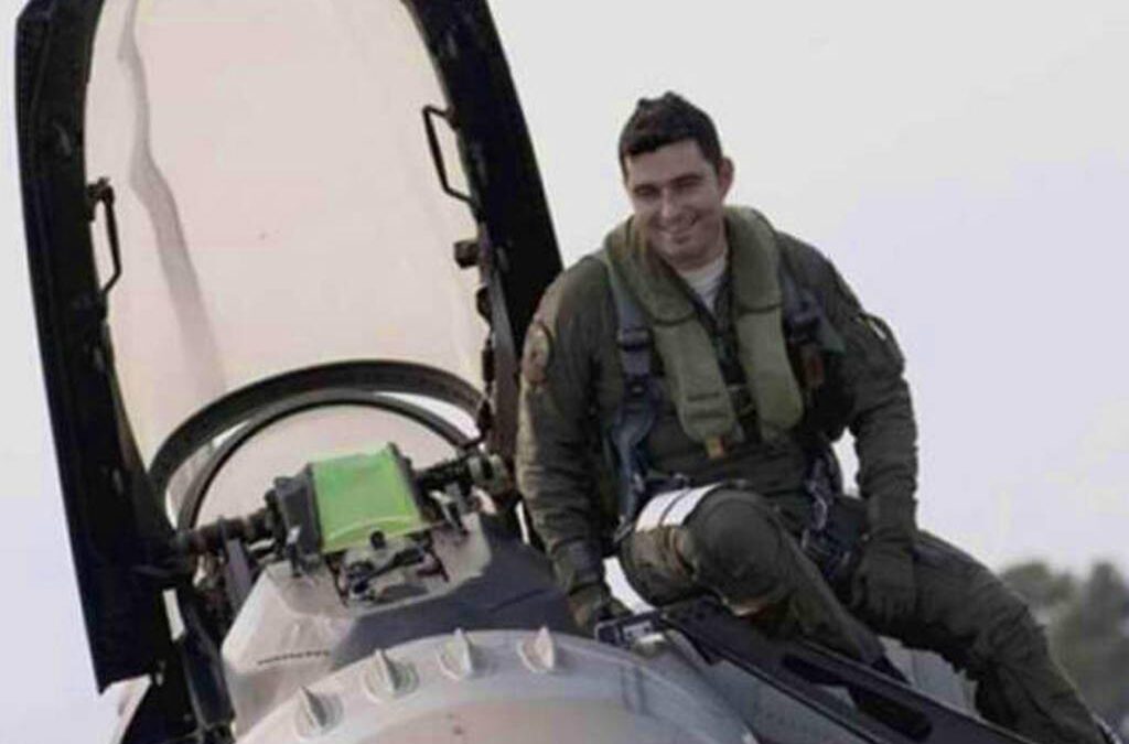 Ο κορυφαίος πιλότος του ΝΑΤΟ είναι Έλληνας (VIDEO)