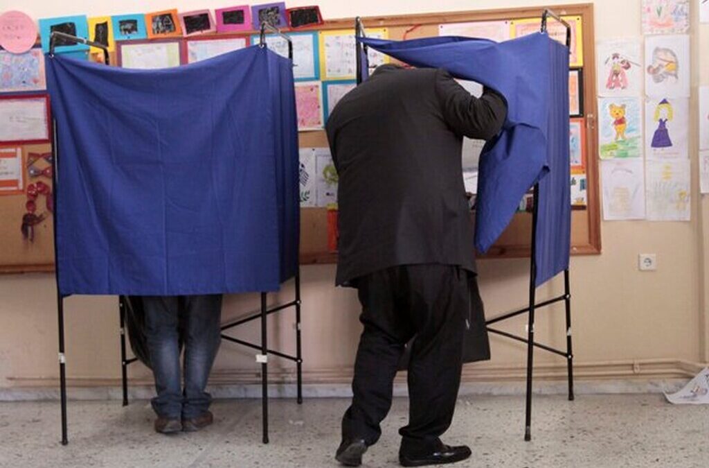 Εκλογές: Πόσους σταυρούς βάζουμε σε κάθε εκλογική περιφέρεια