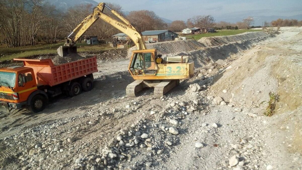 Ολοκληρώθηκε από την Π.Ε. Πιερίας ο καθαρισμός του ρέματος «Κεραμίδα» στην περιοχή Κολινδρού – Καταχά