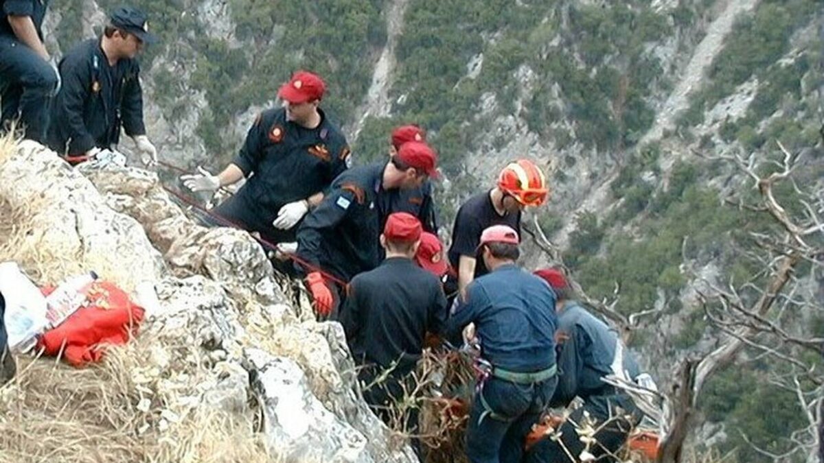 Ορειβάτης έπεσε σε γκρεμό στον Όλυμπο – Σε εξέλιξη η επιχείρηση διάσωσης