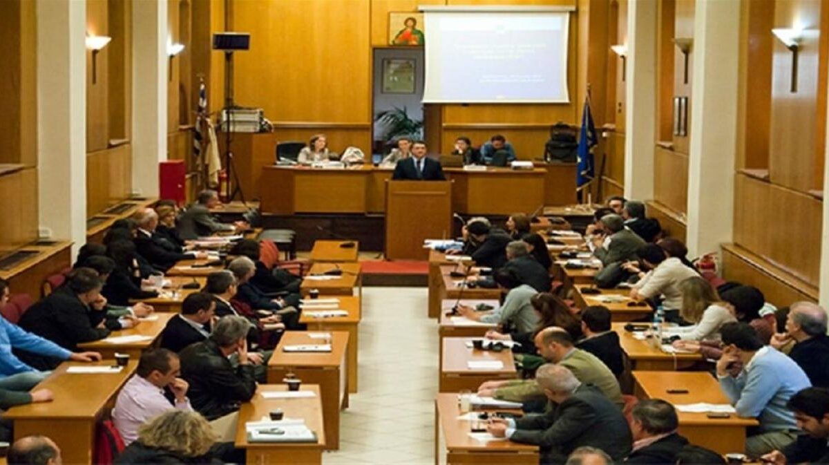 Σύγκληση του Περιφερειακού Συμβουλίου Κεντρικής Μακεδονίας σε τακτική συνεδρίαση τη Δευτέρα 14 Οκτωβρίου
