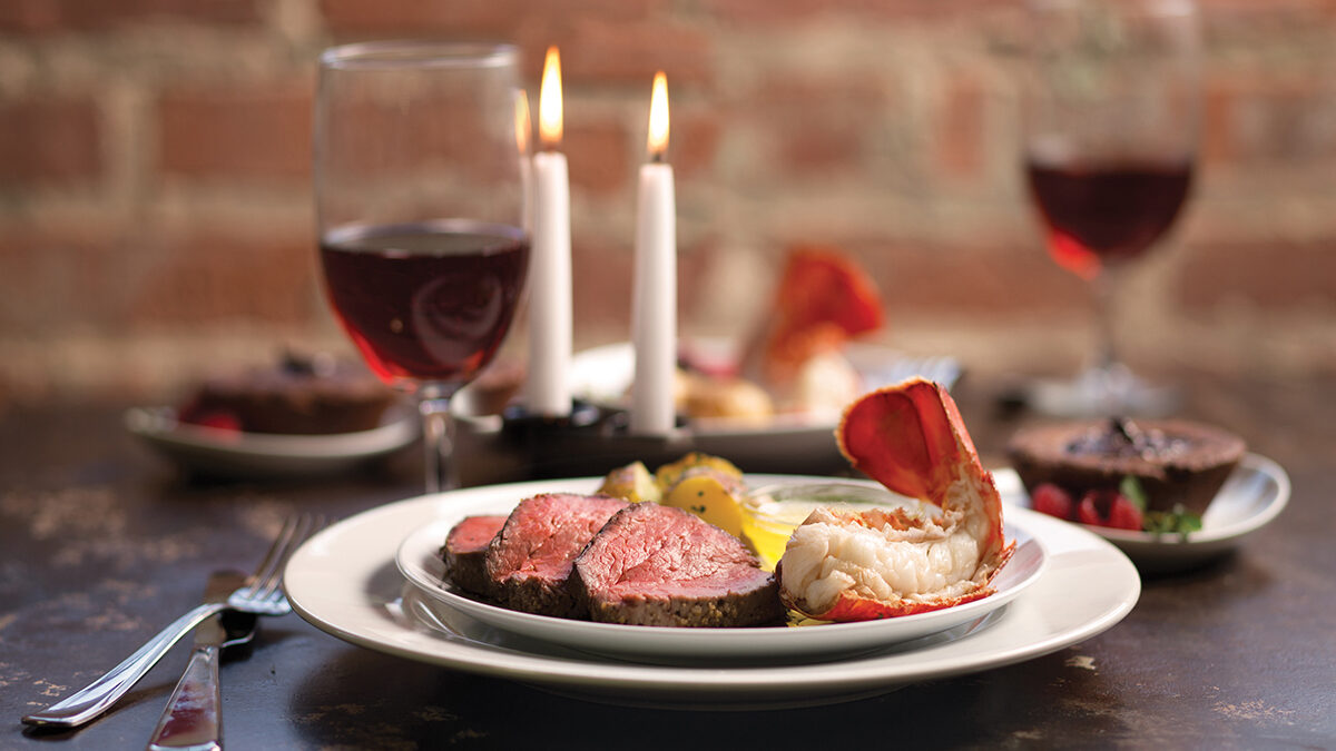 10 Tips για να ετοιμάσεις απόψε ένα ρομαντικό δείπνο στο σπίτι.