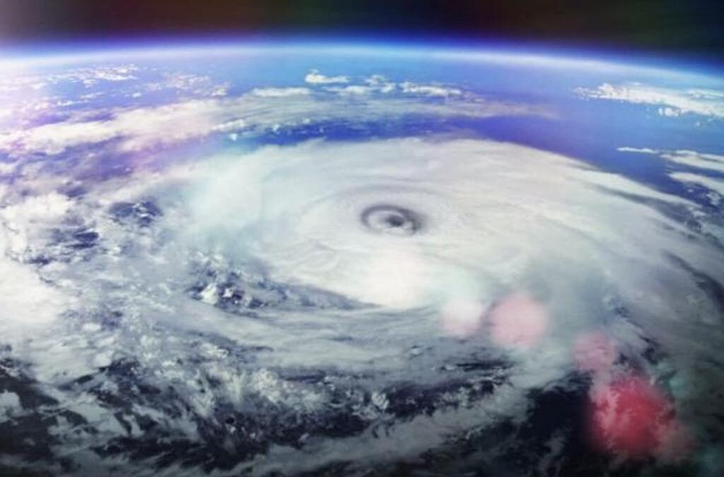 Προειδοποίηση Αρναούτογλου: Τυφώνας αλλάζει φορά στον Ατλαντικό – Απειλεί το νοτιότερο άκρο της Ευρώπης με 150χλμ/ώρα! (VIDEO)