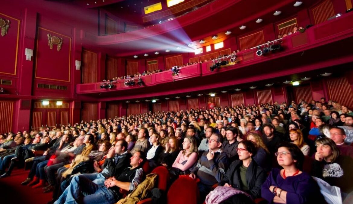 Προσλήψεις στο Φεστιβάλ Κινηματογράφου Θεσσαλονίκης – Πώς θα διεκδικήσετε μια από τις 146 θέσεις