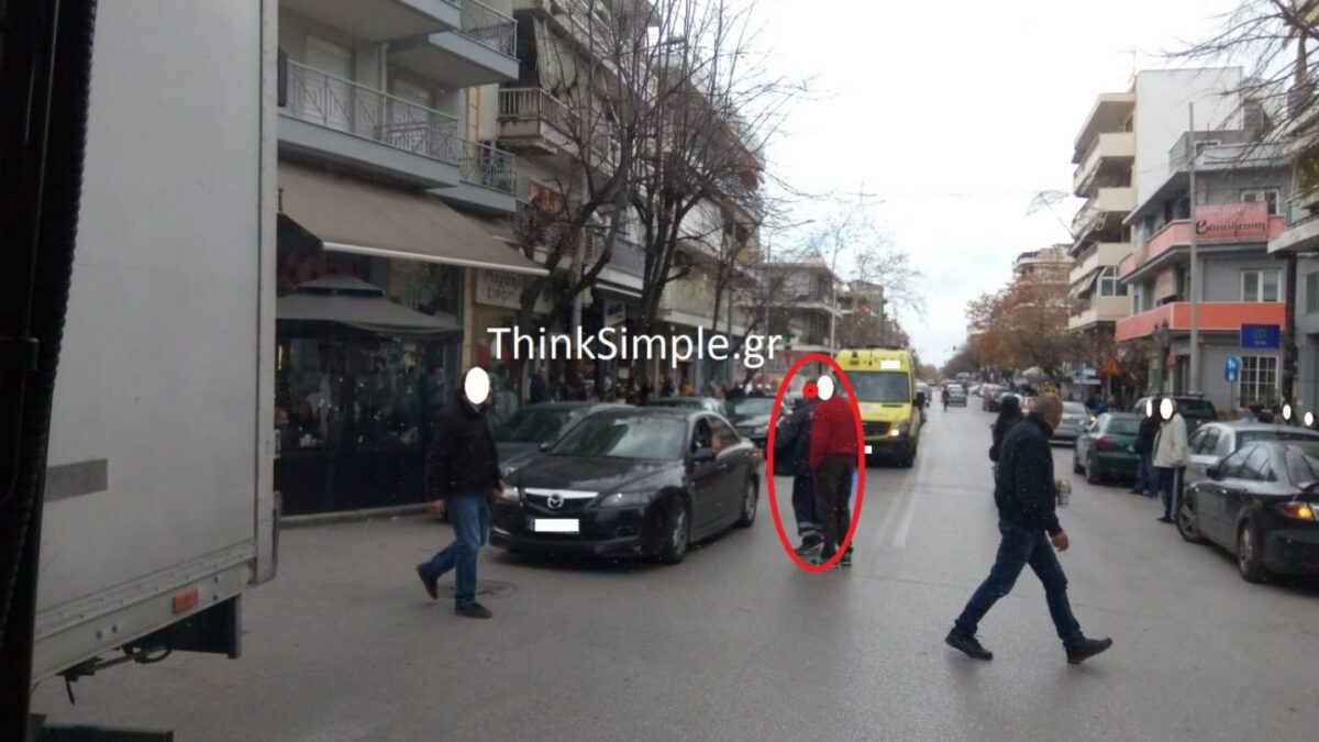 Θεσσαλονίκη: Οδηγός ΕΚΑΒ έδιωχνε τα διπλοπαρκαρισμένα για να περάσει με το ασθενοφόρο!