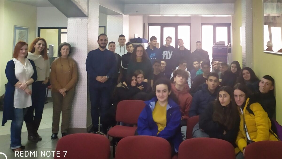Επίσκεψη μαθητών του 5ου ΓΕΛ Κατερίνης και εκπροσώπων του ΣΑΔΑΣ Πιερίας στα γραφεία του ΤΕΕ