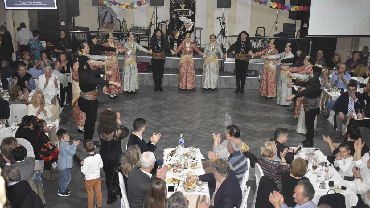 Με απόλυτη επιτυχία ο ετήσιος χορός Ένωσης Ποντίων Πιερίας (ΦΩΤΟ)