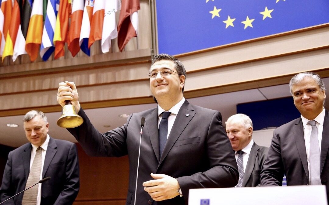 Απ. Τζιτζικώστας: «Προτεραιότητά μου να φέρουμε την Ευρώπη πιο κοντά στους πολίτες»