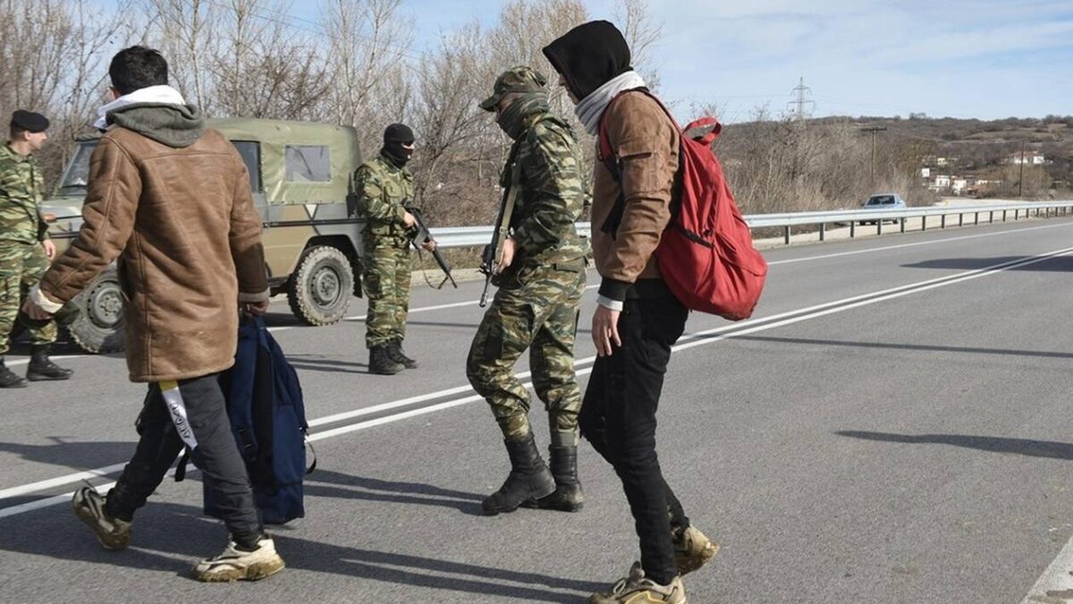 Έβρος: Μετανάστες – εισβολείς μπήκαν σε χωριά – Κλοπές και καταστροφές
