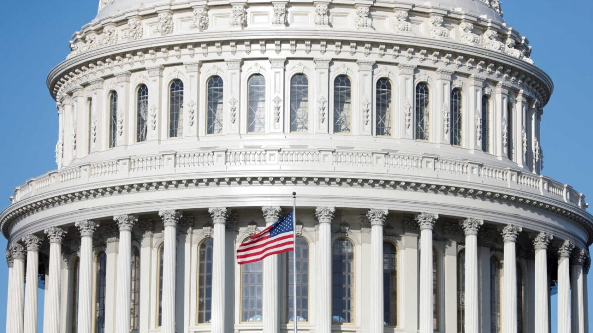 ΗΠΑ: Δύο κρούσματα κορονοϊού στο Κογκρέσο! Φωνές για σφράγισμα της χώρας