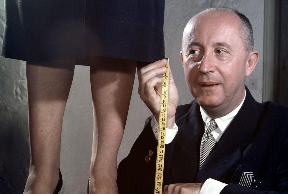 «Haute-Couture»: O οίκος Dior δίνει στη δημοσιότητα σπάνιο ντοκιμαντέρ από show του 1949