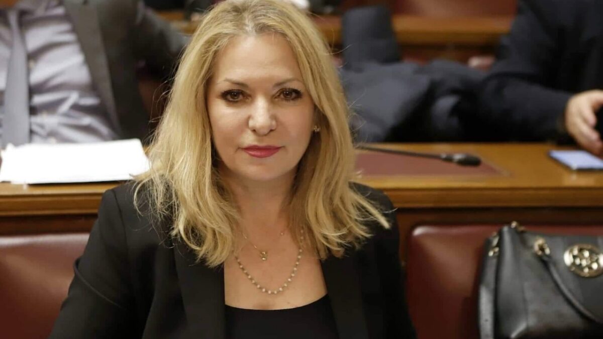 Άννα Μάνη-Παπαδημητρίου: Η Ελλάδα υπερήφανη ξανά!