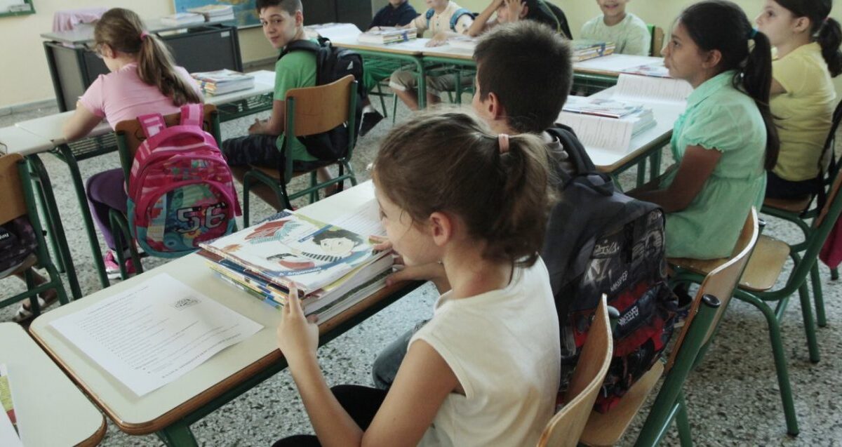 Στο ΦΕΚ η ζωντανή μετάδοση μαθημάτων στα σχολεία – Τι προβλέπει