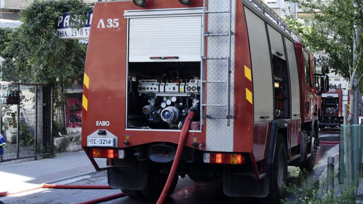Θεσσαλονίκη: Έκαψαν ξανά την ίδια βιοτεχνία ρούχων! Δεύτερος εμπρησμός μέσα σε λίγες μέρες