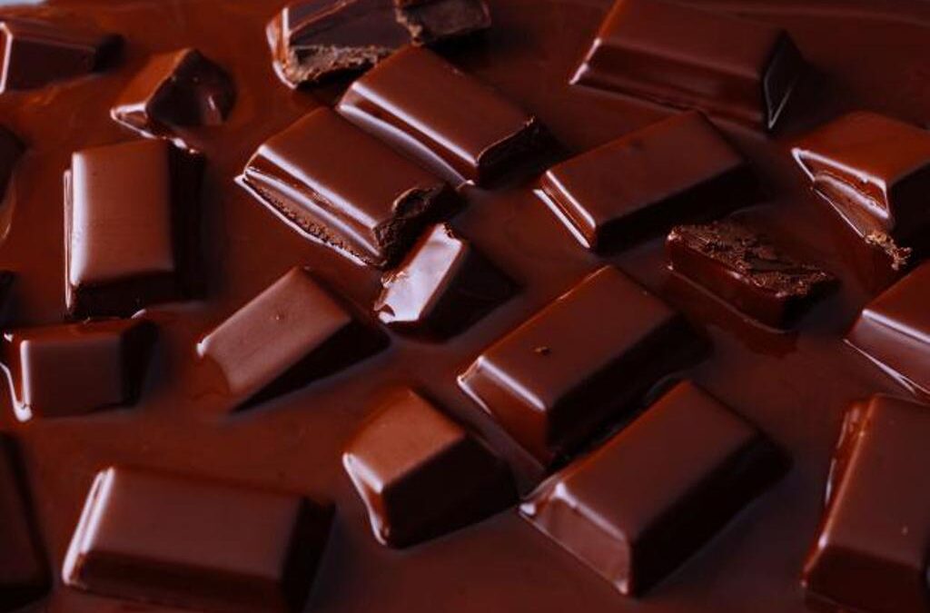 Γνωστή σοκολατοβιομηχανία «πατένταρε» σοκολάτα που δε λιώνει ούτε στους 36 βαθμούς Κελσίου!