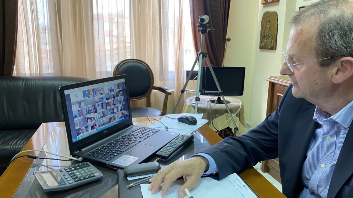 Σε τηλεδιάσκεψη με τον Άδωνι Γεωργιάδη ο πρόεδρος του Επιμελητηρίου Ηλίας Χατζηχριστοδούλου