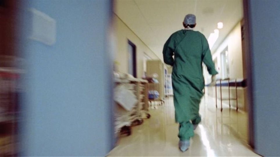 Λάρισα: Ηλικιωμένος αυτοκτόνησε με το κορδόνι της πιτζάμας του στο Πανεπιστημιακό Νοσοκομείο