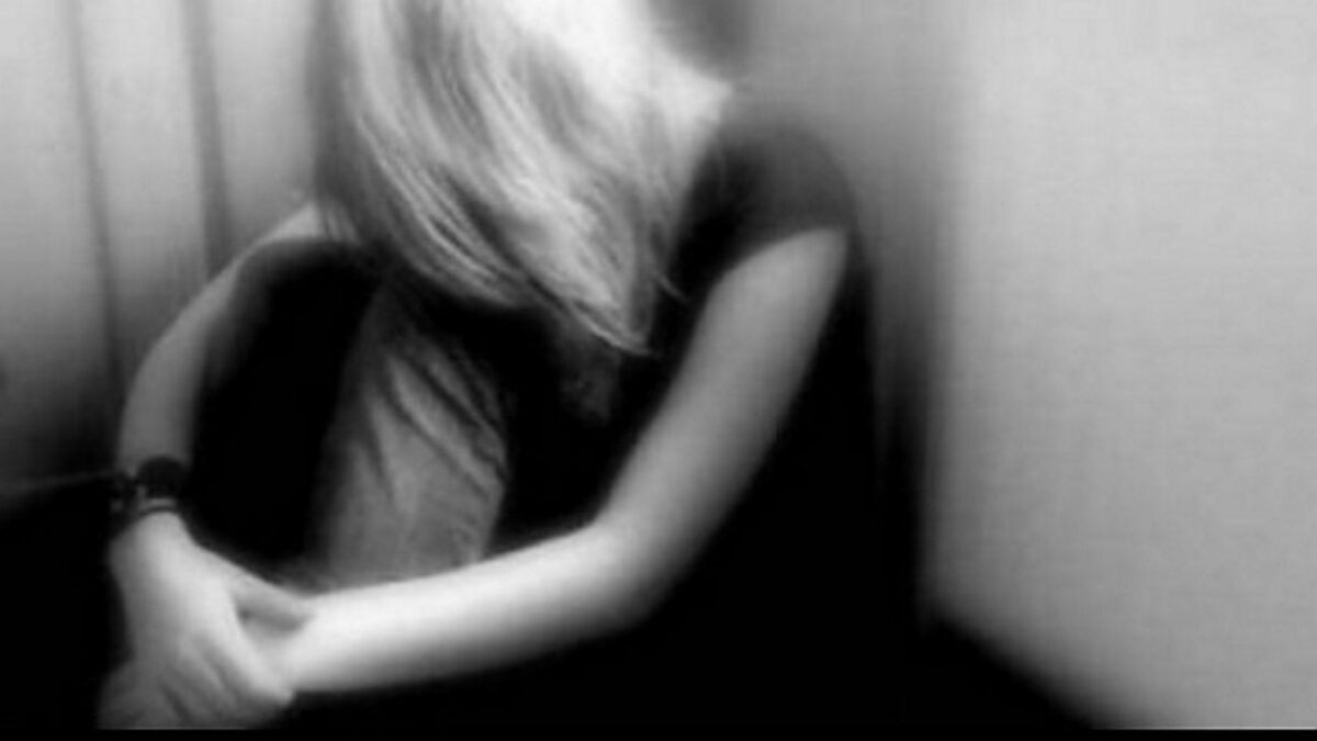 Λάρισα – 27χρονη κατήγγειλε τον βιασμό της από τέσσερις κουκουλοφόρους – Βρέθηκε αναίσθητη σε υπόγεια διάβαση