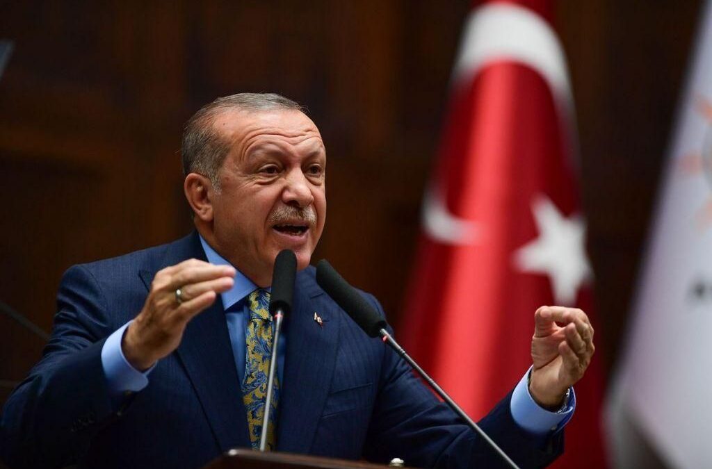 Τουρκία: Το τραγούδι που προκάλεσε την οργή οπαδών του Ερντογάν – Οι θεωρίες συνωμοσίας