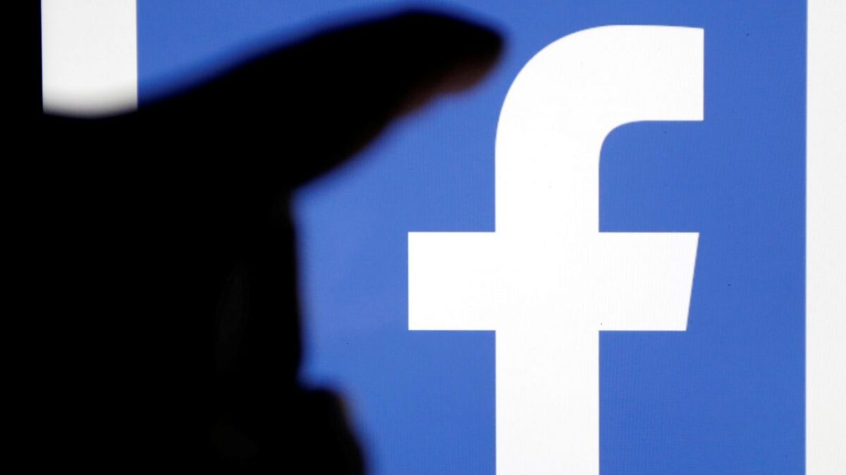 Facebook: Υποχρεώθηκε να δώσει πρόσβαση στο προφίλ ενός νεκρού κοριτσιού στους γονείς της