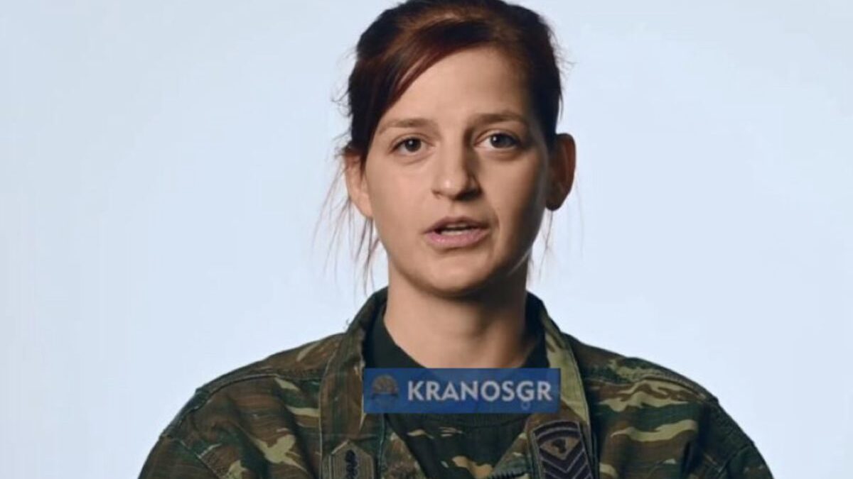 Ελληνίδα Υπαξιωματικός μιλάει 7 ξένες γλώσσες και εντυπωσιάζει στο ΝΑΤΟ (ΒΙΝΤΕΟ)