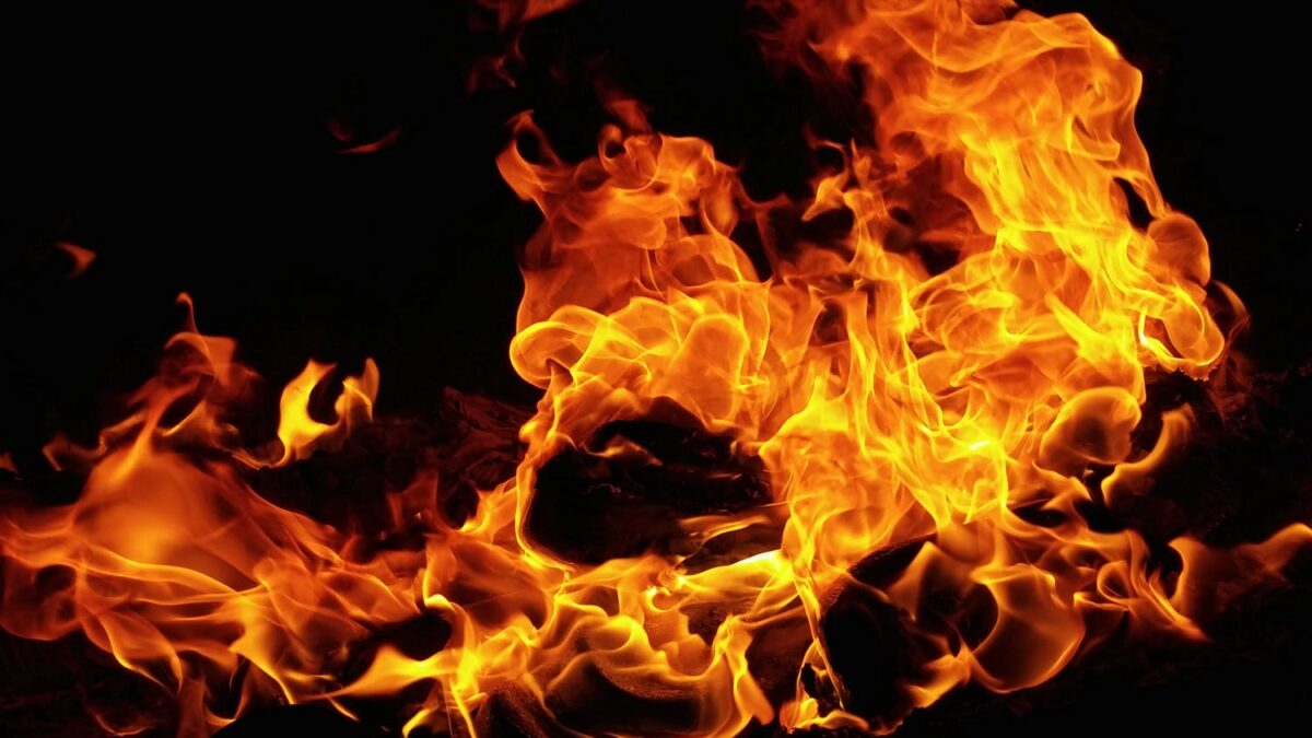 Άνδρας έβαλε φωτιά σε γυμναστήριο στην Κύπρο