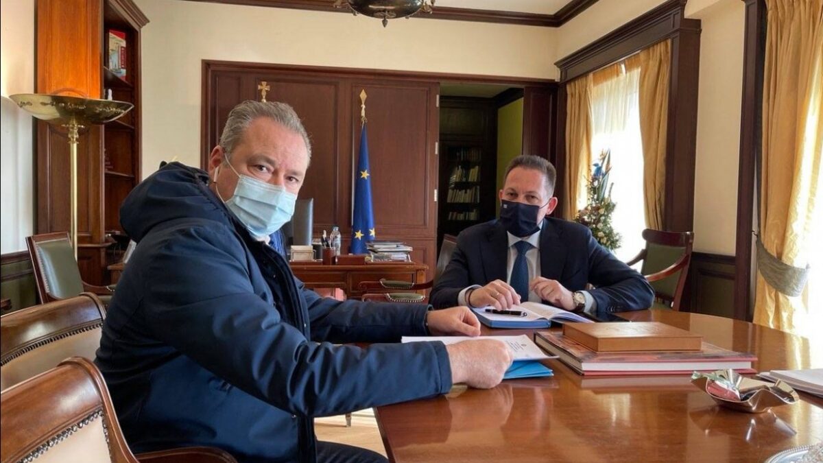 Διαδοχικές συναντήσεις του Δημάρχου Κώστα Κουκοδήμου με κυβερνητικά στελέχη στην Αθήνα