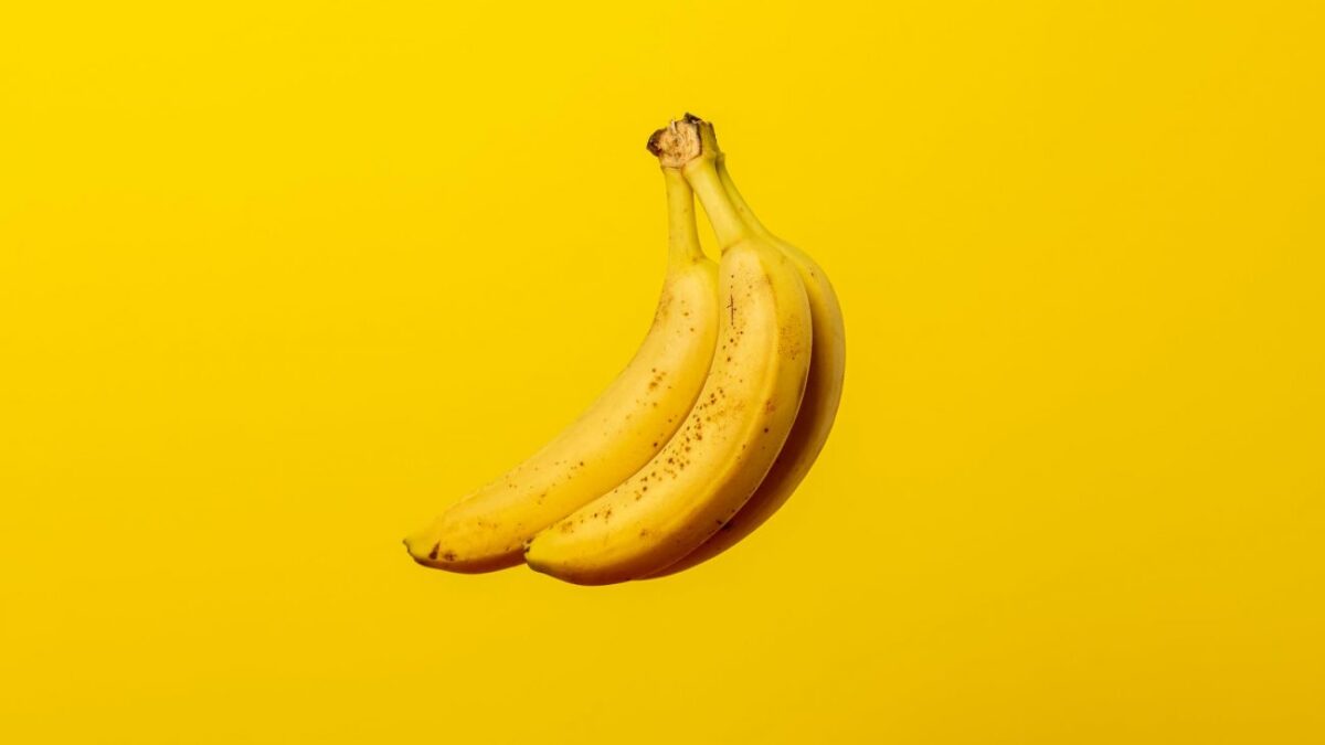 6 έξυπνοι τρόποι να χρησιμοποιήσεις μια μπανανόφλουδα