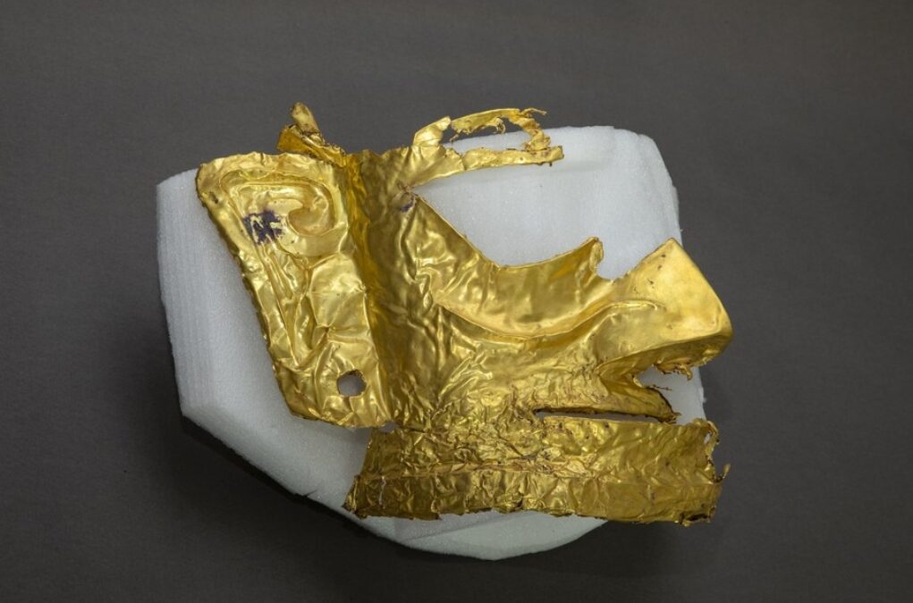 Αρχαιολόγοι ανακάλυψαν χρυσή μάσκα 3.000 ετών στη νοτιοδυτική Κίνα