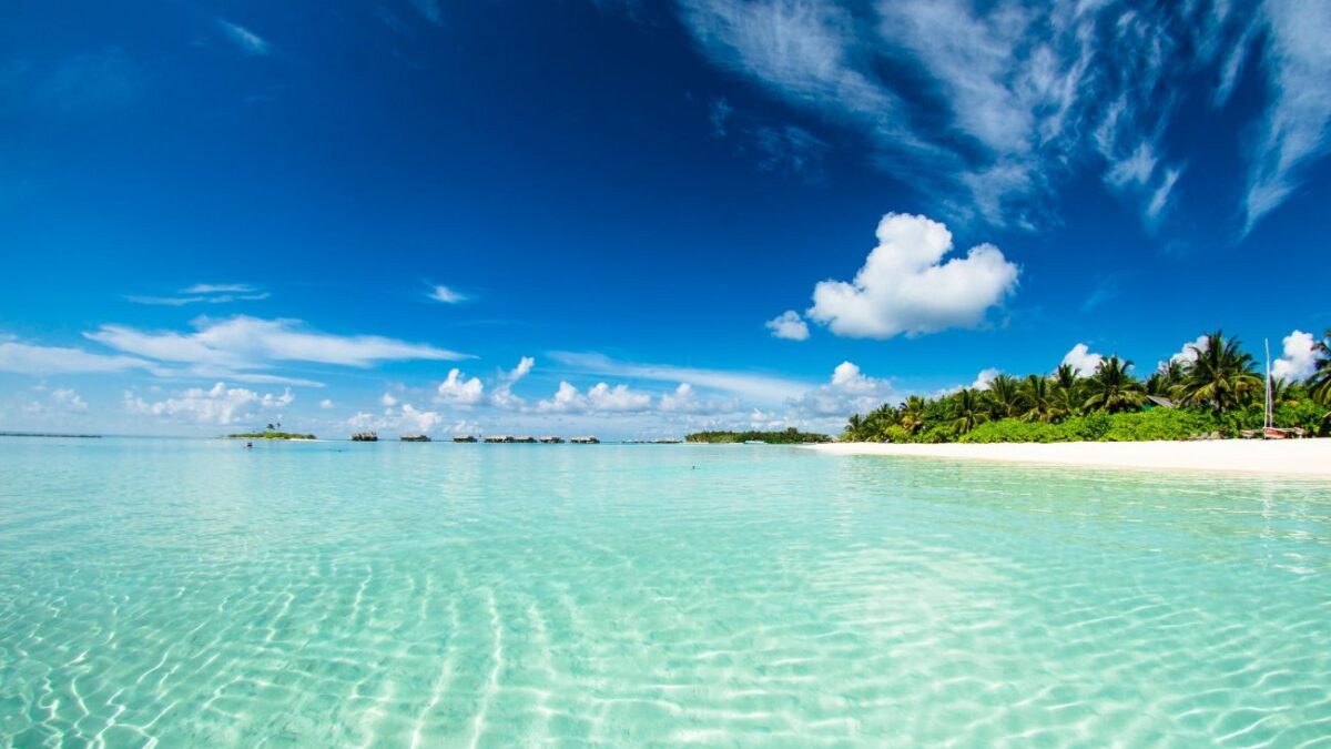 Μαλδίβες: Δημοπρατούν 16 ακατοίκητα νησιά σε καλές τιμές, αλλά υπό όρους