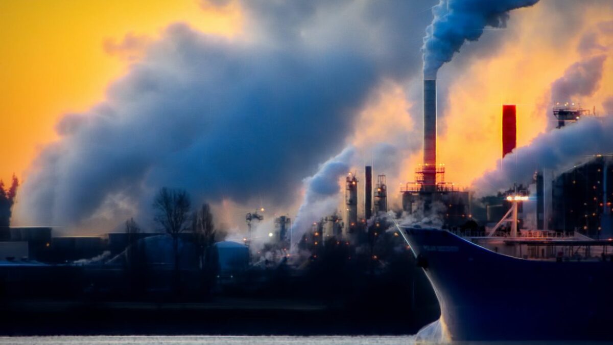 Ατμοσφαιρική Ρύπανση: Καρότο και μαστίγιο της ΕΕ για να έχουμε πιο καθαρό αέρα στη ζωή μας