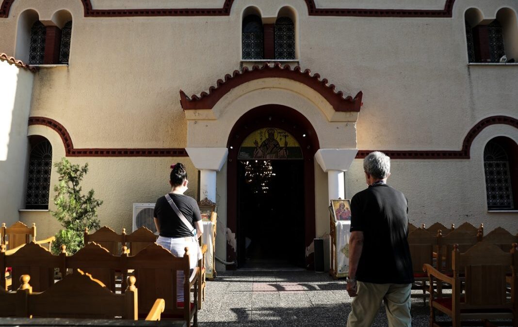 Κρήτη: Εκκλησία μετατρέπεται σε εμβολιαστικό κέντρο – «Μην μπερδεύουμε την πίστη με την επιστήμη»