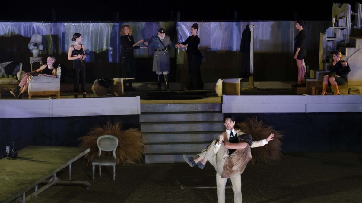 50o Φεστιβάλ Ολύμπου: Σχολιάζοντας τη θεατρική παράσταση «Ορέστης» του Ευριπίδη