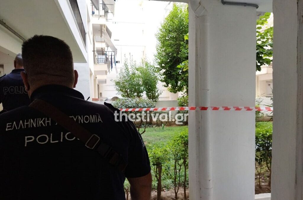ΠΡΙΝ ΛΙΓΟ: Θανατηφόρα πτώση γυναίκας από ταράτσα πολυκατοικίας στη Θεσσαλονίκη (ΦΩΤΟ)