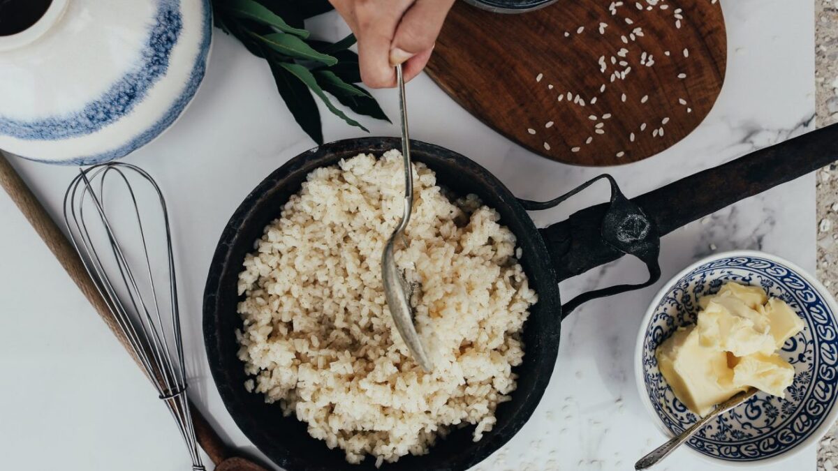 Τηγανητό ρύζι με μανιτάρια και κάρυ