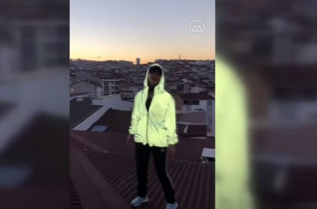 Βίντεο που κόβει την ανάσα: 23χρονη έπεσε από ύψος 9 ορόφων ενώ έβγαζε βίντεο στο Tik Tok