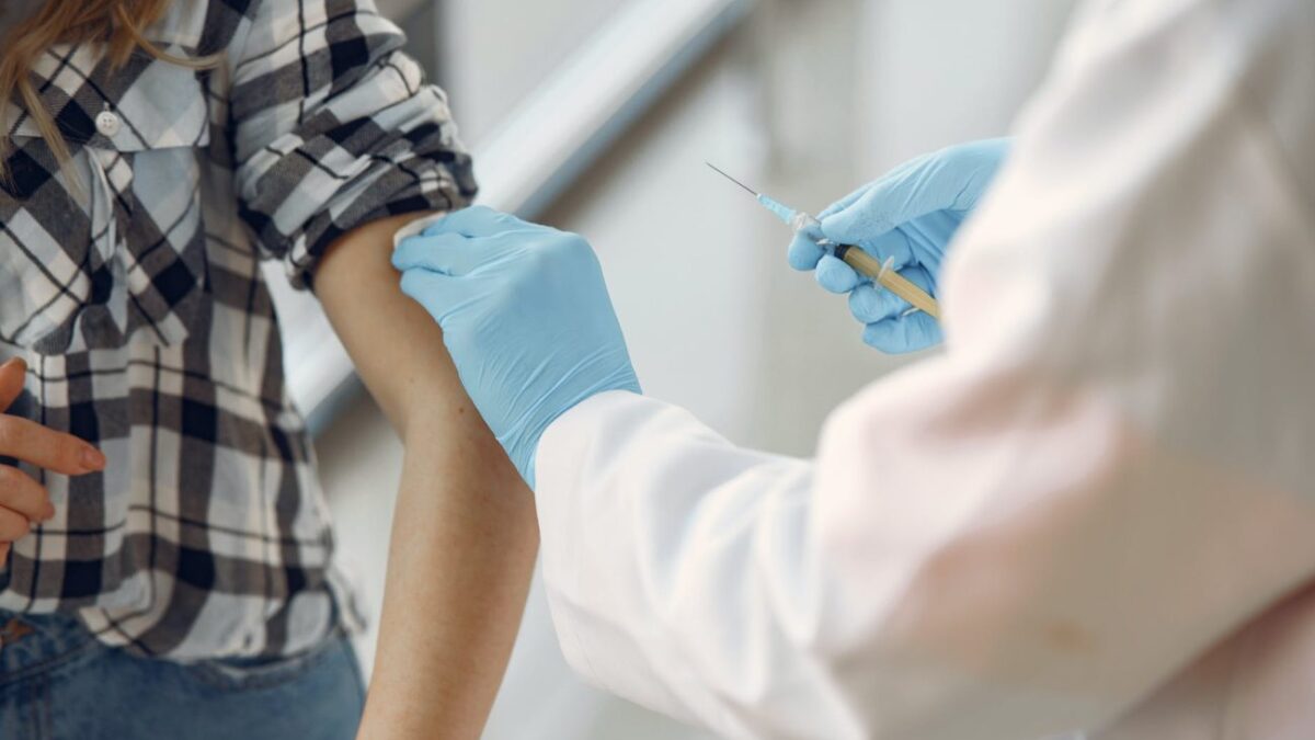 Σουηδία – Εγκρίθηκε από την υπηρεσία Δημόσιας Υγείας ο εμβολιασμός κάποιων παιδιών ηλικίας 5 με 11 ετών