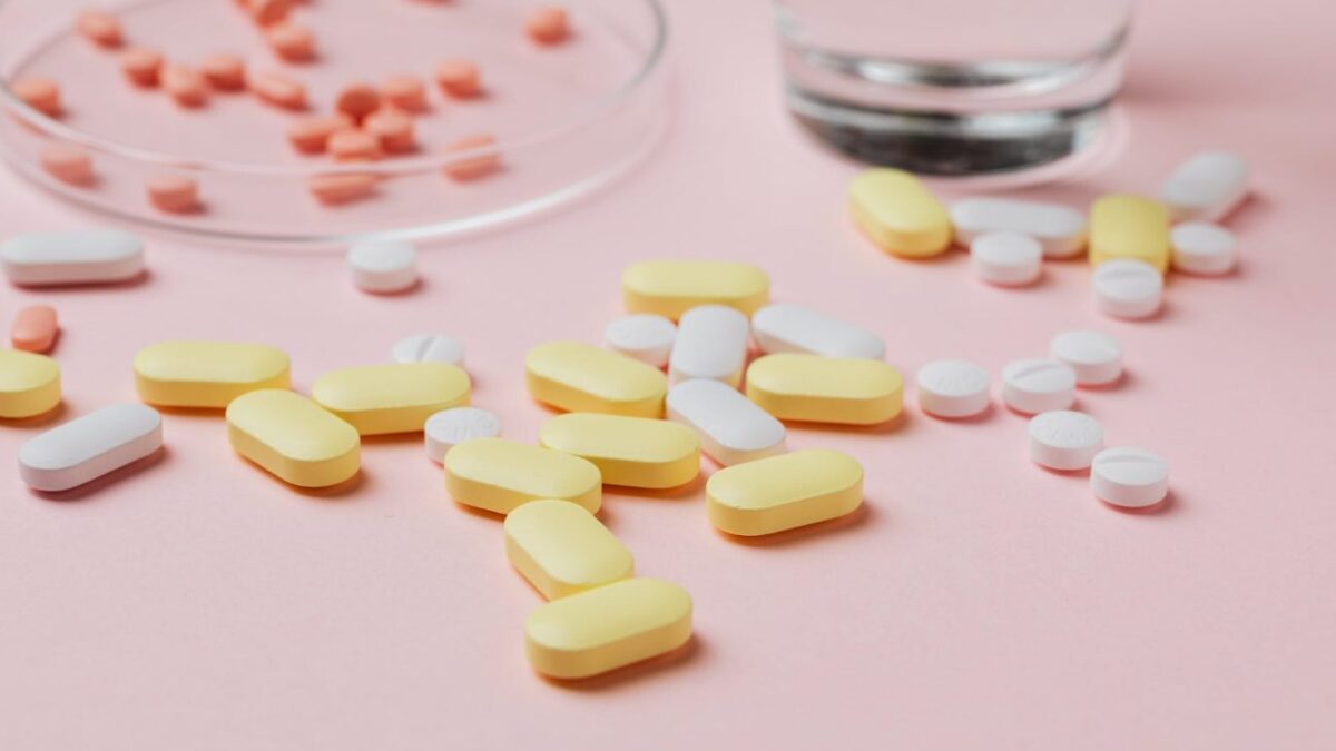 Στο τραπέζι αυξήσεις σε φθηνά φάρμακα, πώς θα επηρεάσει τους ασφαλισμένους