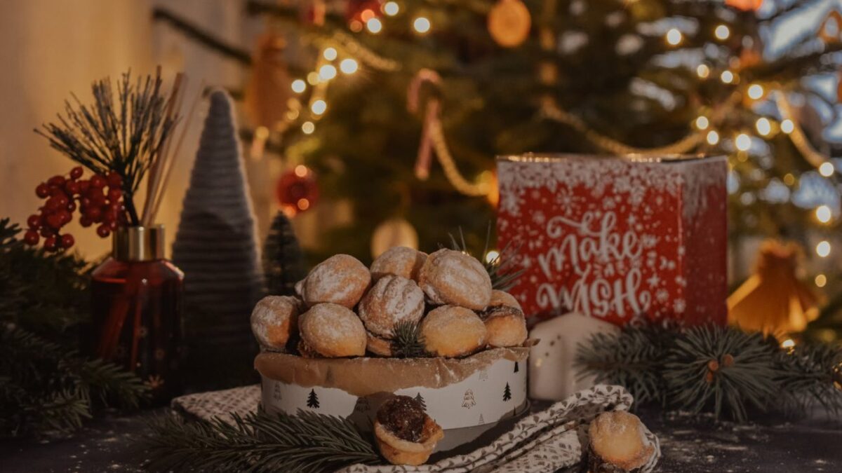 Χριστούγεννα: Ποια είναι τα πιο δημοφιλή πιάτα και πού σερβίρονται σε όλο τον κόσμο