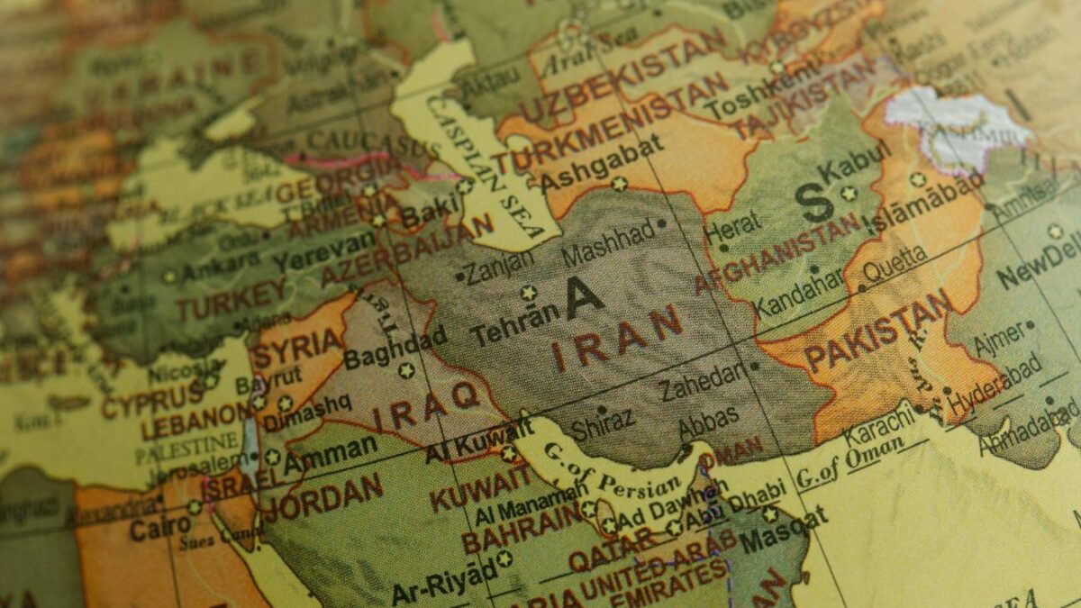 Ιράν: Εκτελέστηκαν δύο άνδρες κατηγορούμενοι για ομοφυλοφιλία